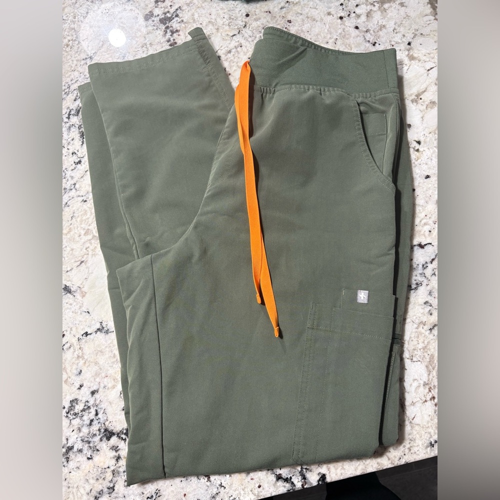 Figs Women Pants in Moss with Orange Detail